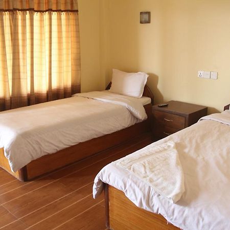 Motherland Resort Sauraha Exterior foto