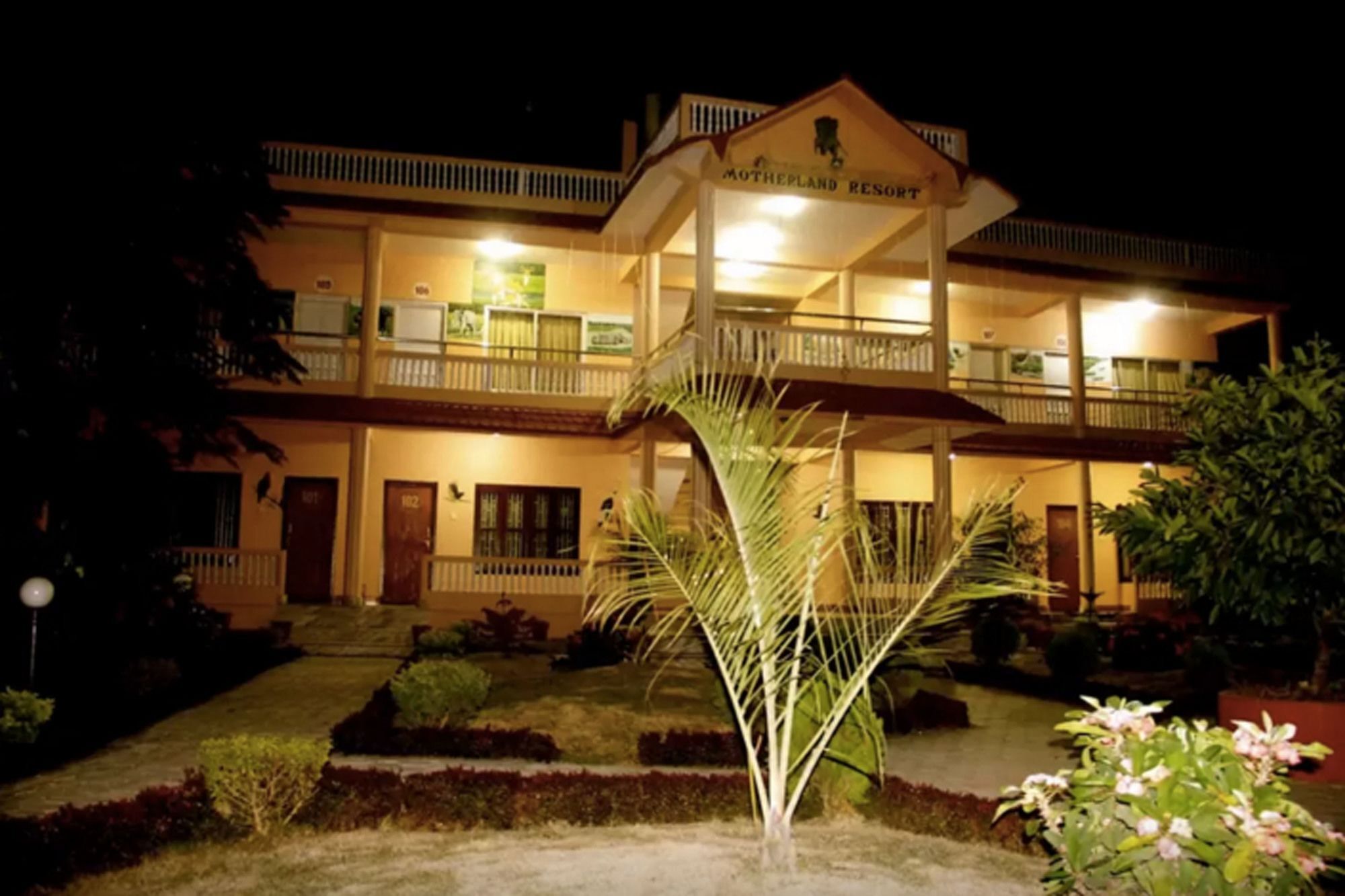 Motherland Resort Sauraha Exterior foto